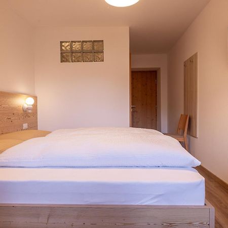 San Pietro Dolomiti Small Budget Hotel Ortisei Exterior foto